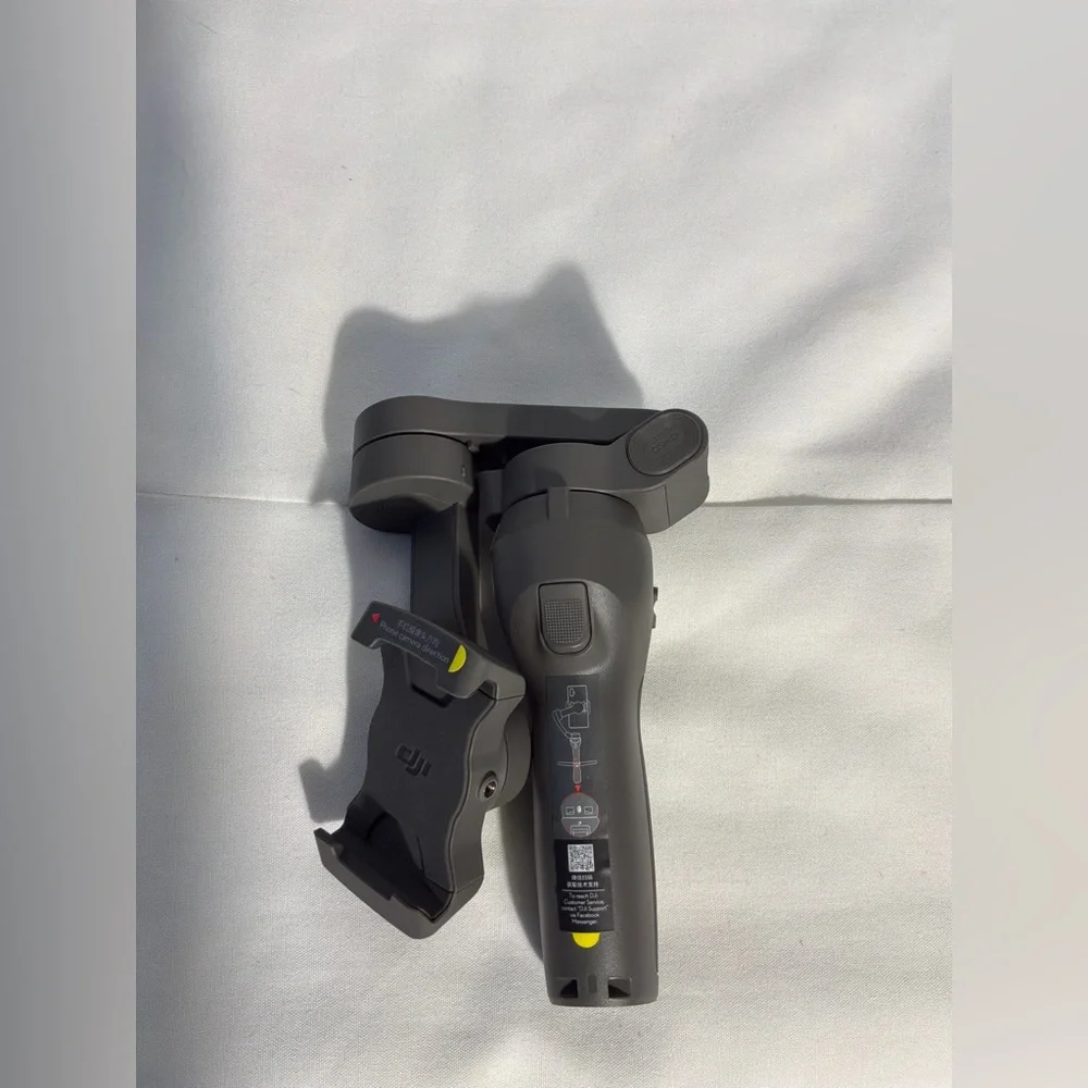 DJI Osmo Mobile Gimbal Stabilizer for Smartphones
